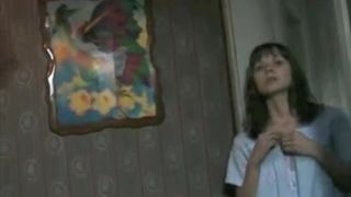 Любовник трахает раком темноволосую чужую жену в присутствии её мужа